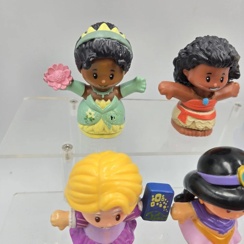 Fisher-Price Little People Disney Princess Prince 10 Mixed Figures +chairs Table